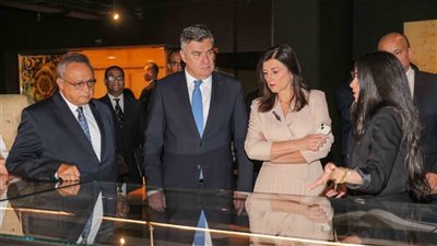 الرئيس الكرواتي يفتتح معرضًا بمكتبة الإسكندرية.. ويؤكد: لدينا علاقة خاصة مع مصر والمتحف الكبير يمثل حضارة فريدة