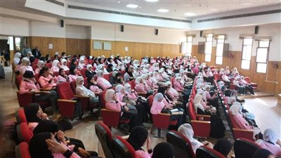 محافظ الوادي الجديد: توافد طلاب الثانوية العامة على مقرات المحاضرات العلمية