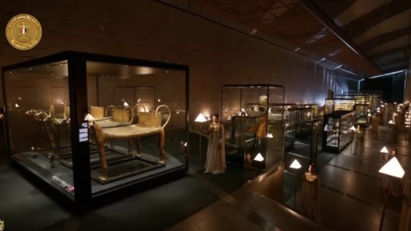 القطع الأثرية للملك