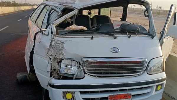 حادث انقلاب ميكروباص