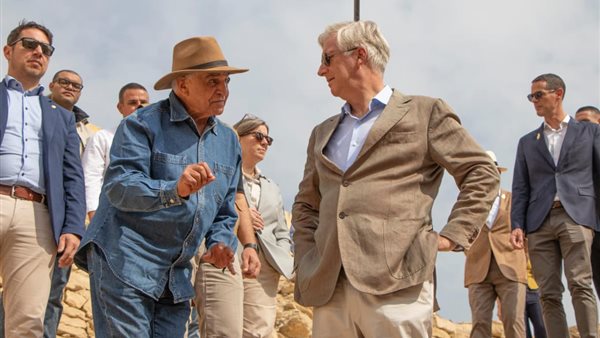 عالم الآثار زاهي