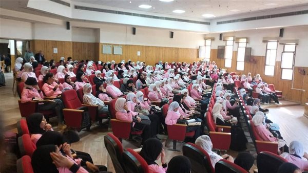 جانب من إقبال طلاب