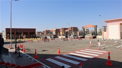جهاز قنا الجديدة يفتتح مبنى تراخيص المرور بخدمات ذكية.. ويستعد لتشغيل مستشفى سعة 175 سريرًا