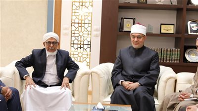 مفتي الجمهورية يستقبل نائب رئيس جامعة دار الهدى الإسلامية بالهند لبحث تعزيز التعاون المشترك 