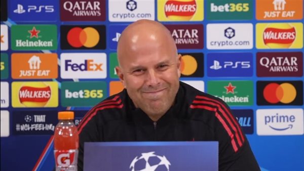 الهولندي آرني سلوت