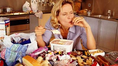 تعرف على الأطعمة والمشروبات المحظورة لأصحاب الحالة المزاجية السيئة