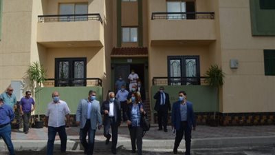 تنتهي منتصف 2021.. 3 مليارات جنيه لإنشاء وتسليم 11389 وحدة إسكان اجتماعي بالعاشر من رمضان (صور)