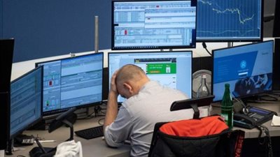 الانتخابات الأمريكية تدفع الأسهم الأوروبية للهبوط في نهاية تعاملات اليوم