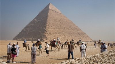 “البطوطي”: قطاع السياحة يحتاج لدعم الحكومات والمنظمات الدولية