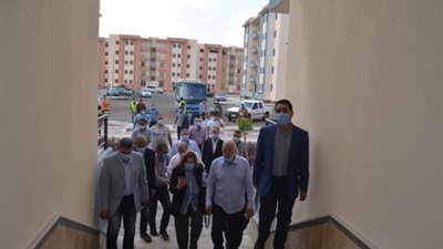 مسئولو “التمويل العقاري” يتفقدون وحدات الإسكان الاجتماعي في حي الأندلس