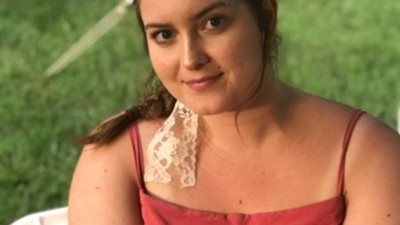 “عرفوا بعد ما ماتت”.. طالبة تموت داخل غرفتها متأثرة بفيروس كورونا