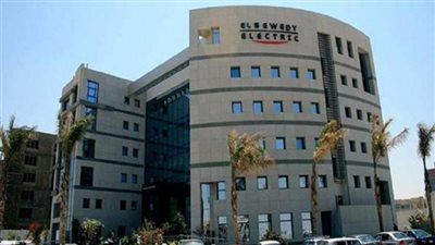 “المصرية للكهرباء”: 3 عقود لتأمين التغذية الكهربائية بتوشكى وبورسعيد بقيمة 845 مليون جنيه