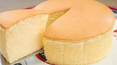 طريقة عمل الكيكة اليابانية الشهيرة بمكونات سهلة وبسيطة