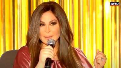 إليسا تحكي معاناتها مع مخرج لبناني مزّق عقدها ولم يؤمن بموهبتها (فيديو)