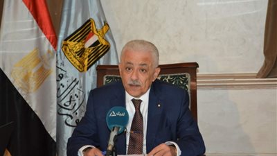 “التعليم” تحسم الجدل بشأن وجود أخطاء في مناهج الثانوية العامة على المكتبة الرقمية