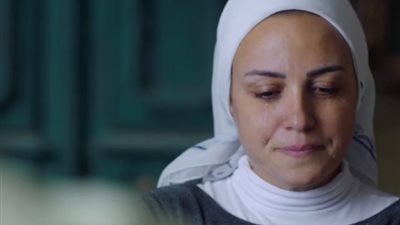 تضامنا مع “منى” في مسلسل “إلا أنا”.. خصومات من تجار الـ”أون لاين” للسيدات (صور)