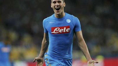 رسال غامضة من نائب رئيس الاتحاد البولندي بشأن مستقبل ميليك