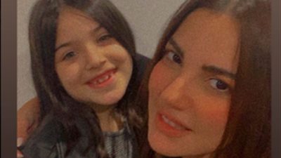 الطفلة ريم عبد القادر تبدأ تصوير حكاية “في الحب سوا” مع درة (صورة)