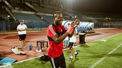 مهاجم بيراميدز يدخل حسابات نادي الزمالك.. و”شلة المحترفين” تحسم مصيره