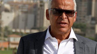 فرج عامر يكشف لأعضاء سموحة سر ارتفاع اشتراك النادي (فيديو)