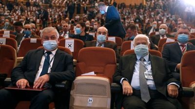 وليد المعلم.. محطات في حياة وزير خارجية سوريا الراحل عن عمر ناهز 79 عامًا