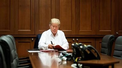 زعيم الأغلبية في “الشيوخ الأمريكي” يحذّر ترامب من سرعة وتيرة الانسحاب من أفغانستان والعراق