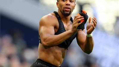 أداما تراوري يرفض تمديد عقده مع ولفرهامبتون