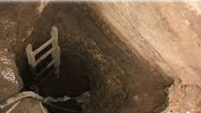 القبض على دجال وبحوزته 4 تماثيل أثرية وورقة بردي متهالكلة في سوهاج