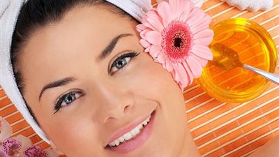 3 وصفات مختلفة من التفاح للعناية بالبشرة.. تعرفي عليها