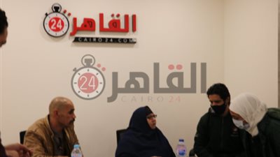 محمود المملوك: نزول المطر غيَّر حياة الحاجة نعمات “بائعة الترمس” (فيديو)