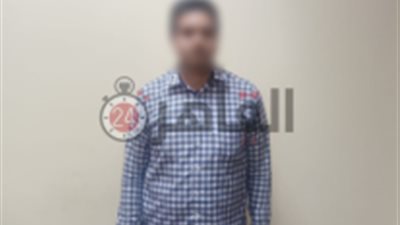 ضبط أحد الأشخاص للاتجار غير المشروع في النقد الأجنبي بالدقهلية