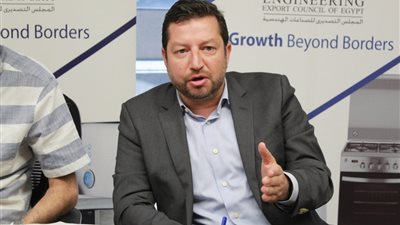 “المجلس التصديري” يدرس دخول الأسواق الدولية وتحمل 70% عن اشتراكات المعارض