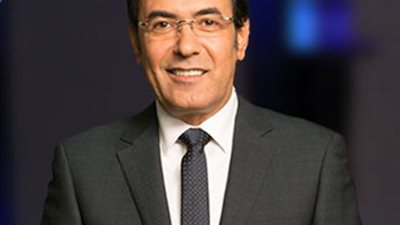 قريبًا.. عودة خيري رمضان إلى “القاهرة والناس”