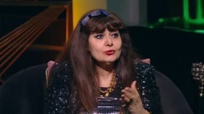 ما يفعل الله بعذابكم؟.. الفنانة هندية تستعين بآية من القرآن للحديث عن قصة خلعها للحجاب