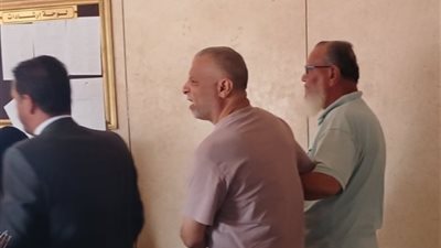 محامي المتهمين في قضية مسن السويس يقدم تقريرًا للمحكمة بإصابة المجني عليه قبل الواقعة