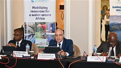 وزير الري: مئات الملايين من الأفارقة يفتقرون لخدمات المياه والصرف الصحي.. وتغير المناخ يهدد توافر الماء عبر موجات الجفاف 