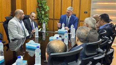 وزير البترول يجري زيارة مفاجئة لشركة أبسكو لمتابعة سير العمل ودعم تنفيذ الأنشطة