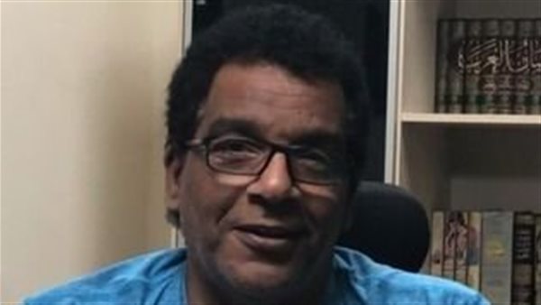 المؤلف أحمد عبد الله