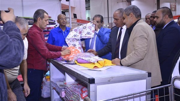 خلال الافتتاح