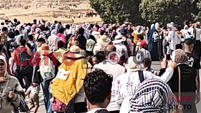 بعد نفاد تذاكر المتحف المصري الكبير.. مصدر: أهرامات الجيزة استقبلت نحو 30 ألف زائر اليوم