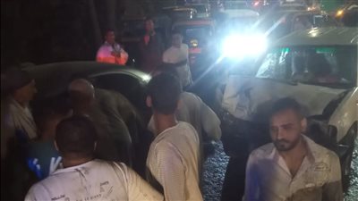 إصابة 7 أشخاص في حادث تصادم بين سيارة وتوك توك بطريق أسيوط- القاهرة الزراعي