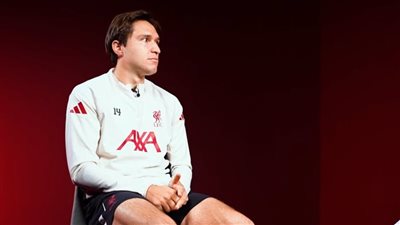 كييزا: محمد صلاح لاعب مذهل.. لكن أفضل جناح في العالم بالنسبة لي هو لامين يامال