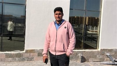 وفاة فرد أمن بمجمع الفيروز الطبي بطور سيناء خلال عمله إثر اصطدام سيارة به عمدًا 