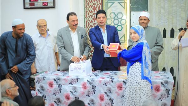 تكريم حفظة كتاب الله