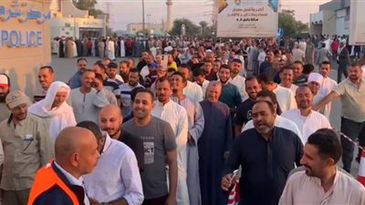 حشود من المصريين في الخارج يدلون بأصواتهم بانتخابات النواب بالكويت وقطر والأردن وإيطاليا