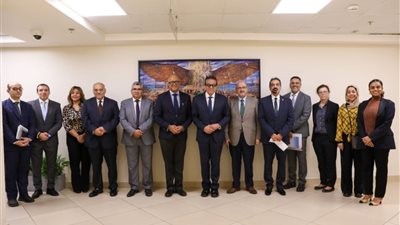 وزير الصحة يبحث مع ممثلي منظمة الصحة العالمية تعزيز الجهود الدولية لمواجهة الكوارث والطوارئ الصحية