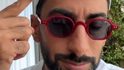 والله طعمها مش حلو.. أنس بوخش ينتقد مذاق الماتشا: كيف تحبونها