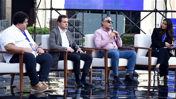 جانب من المؤتمر 