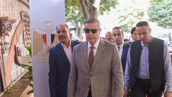 محافظ الإسكندرية