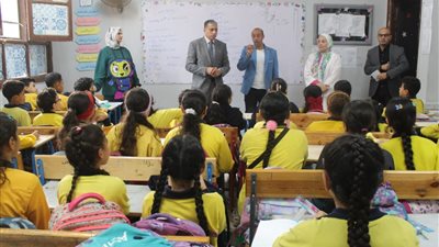  وكيل تعليم الجيزة يجري متابعة ميدانية تؤكد انتظام الدراسة وانضباط الفصول تزامنا مع الانتخابات